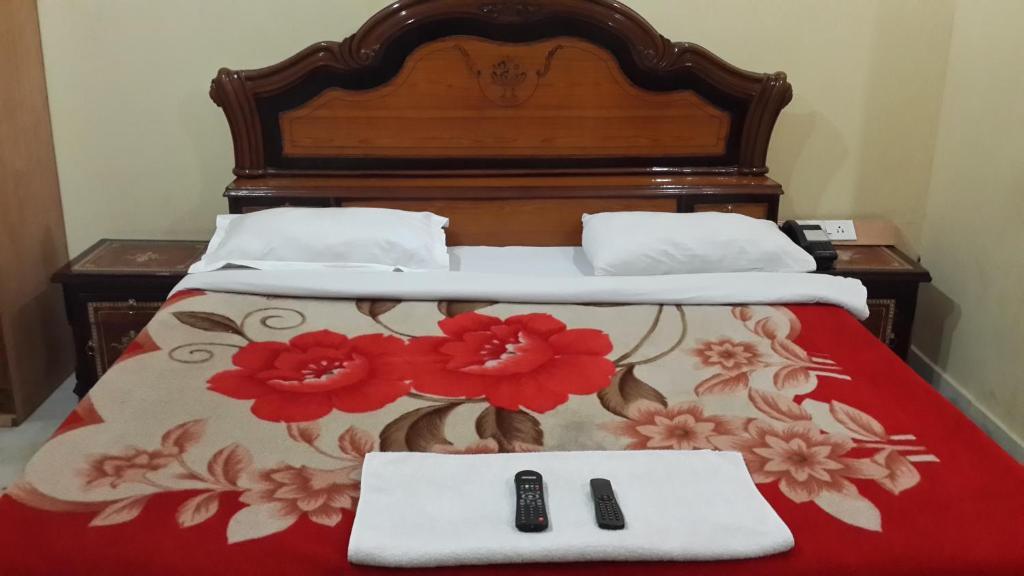 Vishal Residency, Mahipalpur Near Igi Delhi Airport Hotel